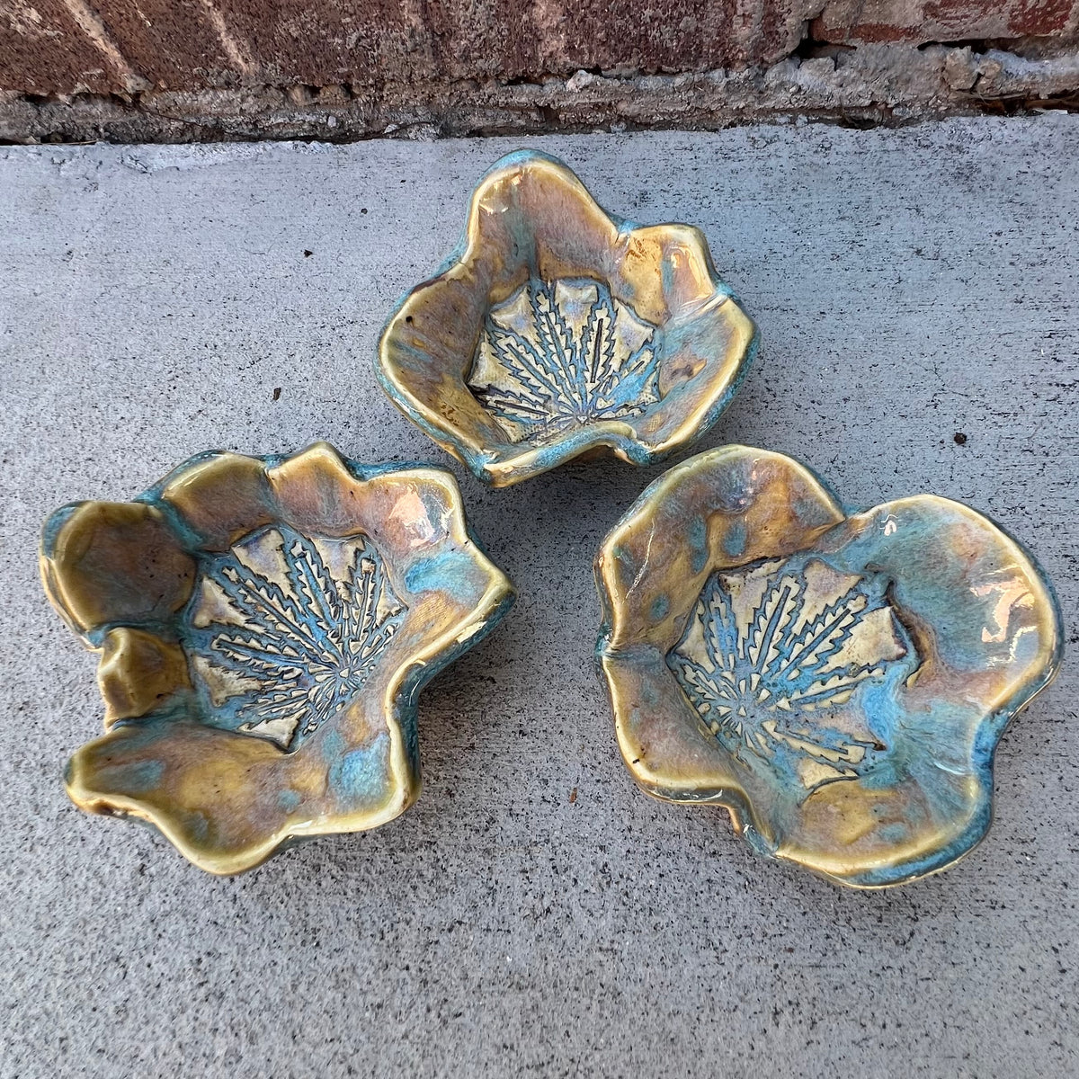Bloom Dish