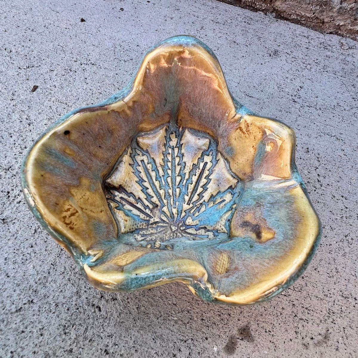 Bloom Dish